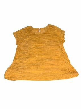 LuLaRoe Gold Heather Classic Tee